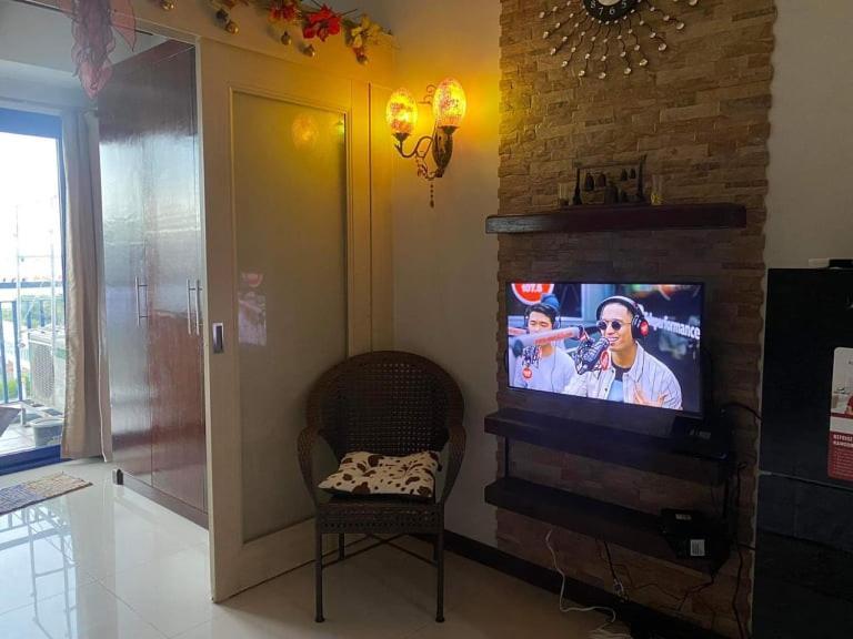 Bliss Staycation At Sea Residences By John Manila Exterior foto